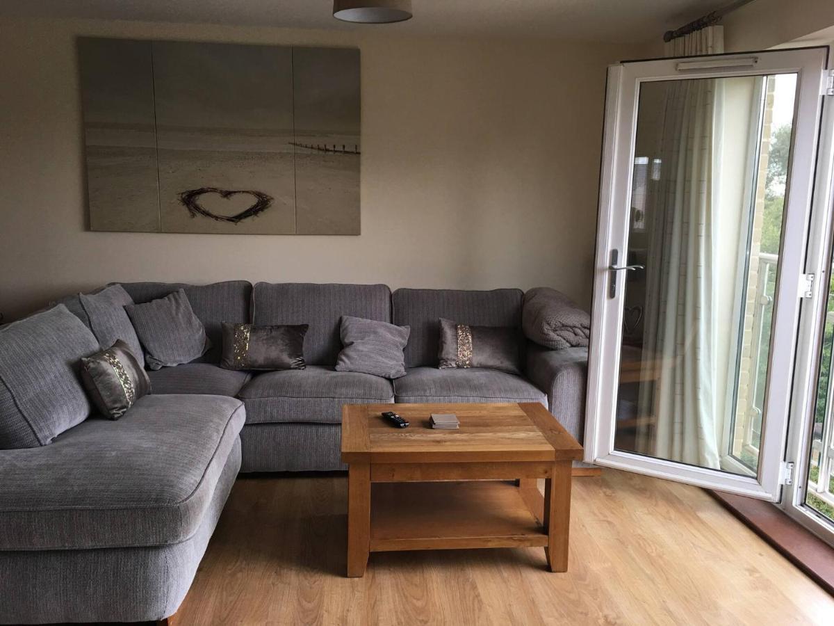 Penthouse Apartment On The River - 65 Skipper Way Сент Неотс Екстериор снимка